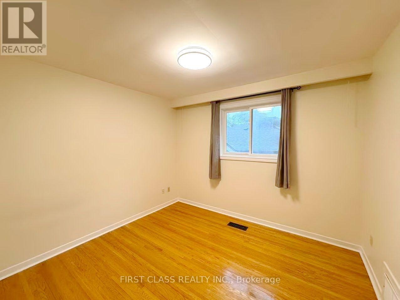 UPPER-1353 Myron Drive, Mississauga, ON, L5E 2N5 - 25
