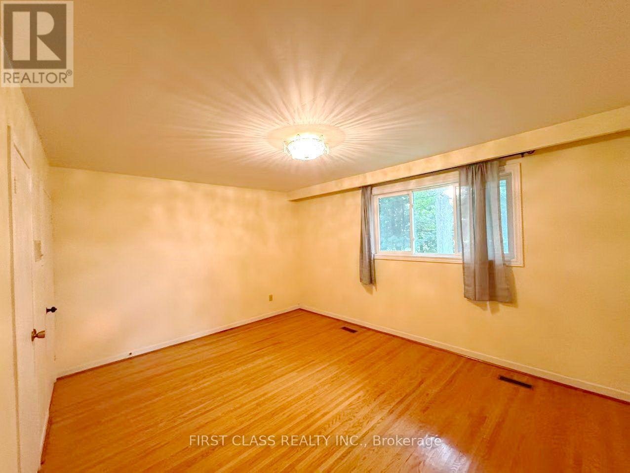 UPPER-1353 Myron Drive, Mississauga, ON, L5E 2N5 - 21