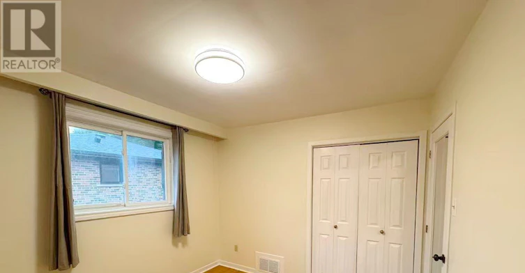 UPPER-1353 Myron Drive, Mississauga, ON, L5E 2N5 - 26