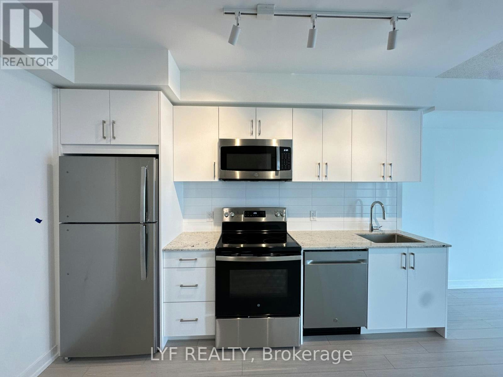 1207-4010 Eglinton Avenue W, Toronto, ON, M9A 0G5 - 3