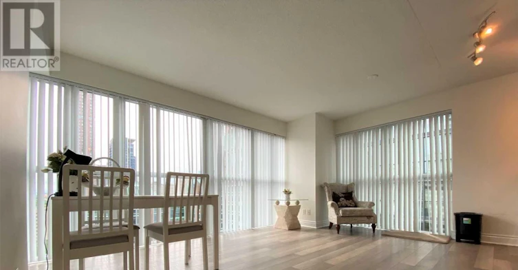 1802-28 Ted Rogers Way, Toronto, ON, M4Y 2J4 - 8