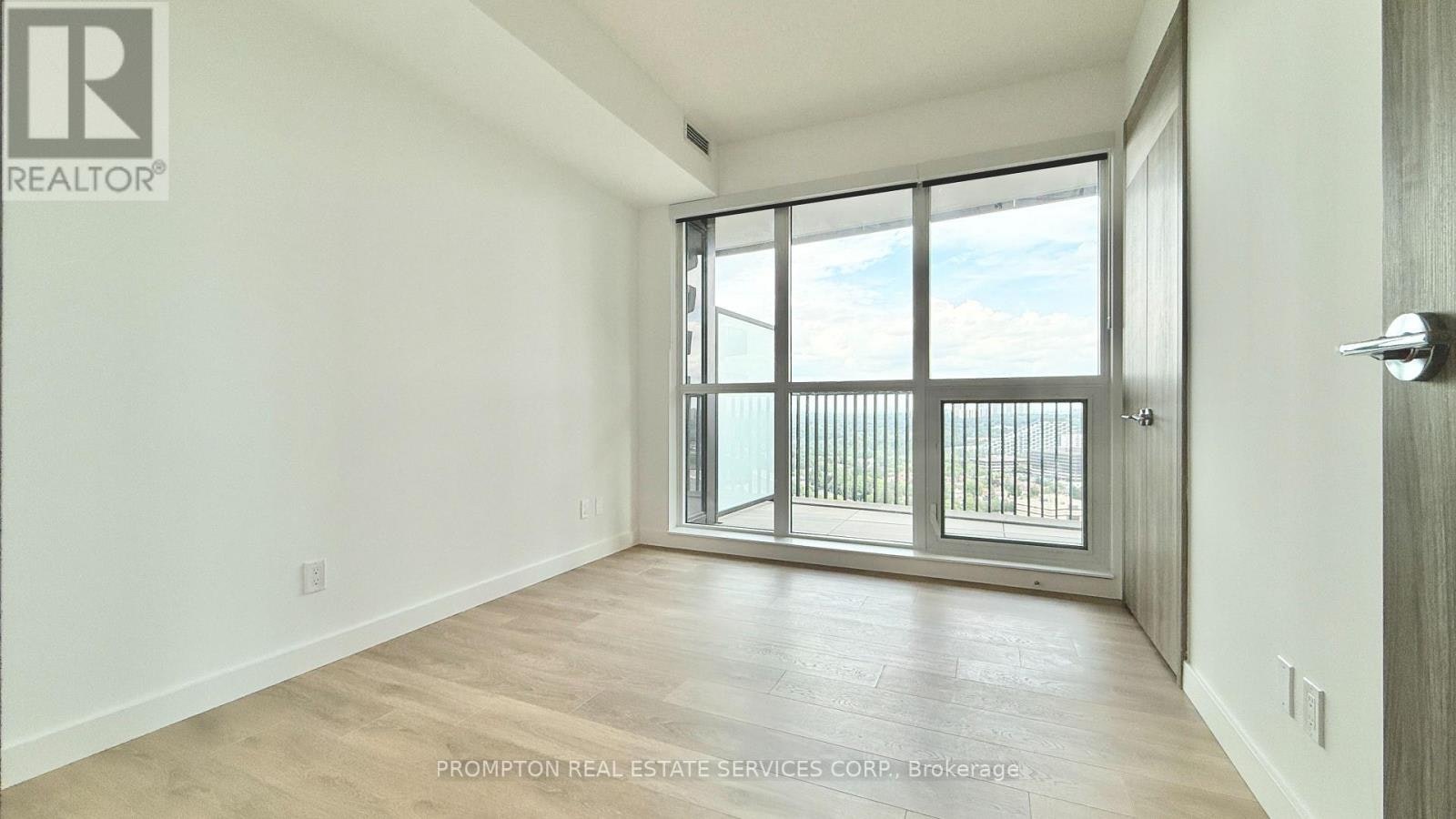 2311-18 Esther Shiner Boulevard, Toronto, ON, M2K 0J7 - 11