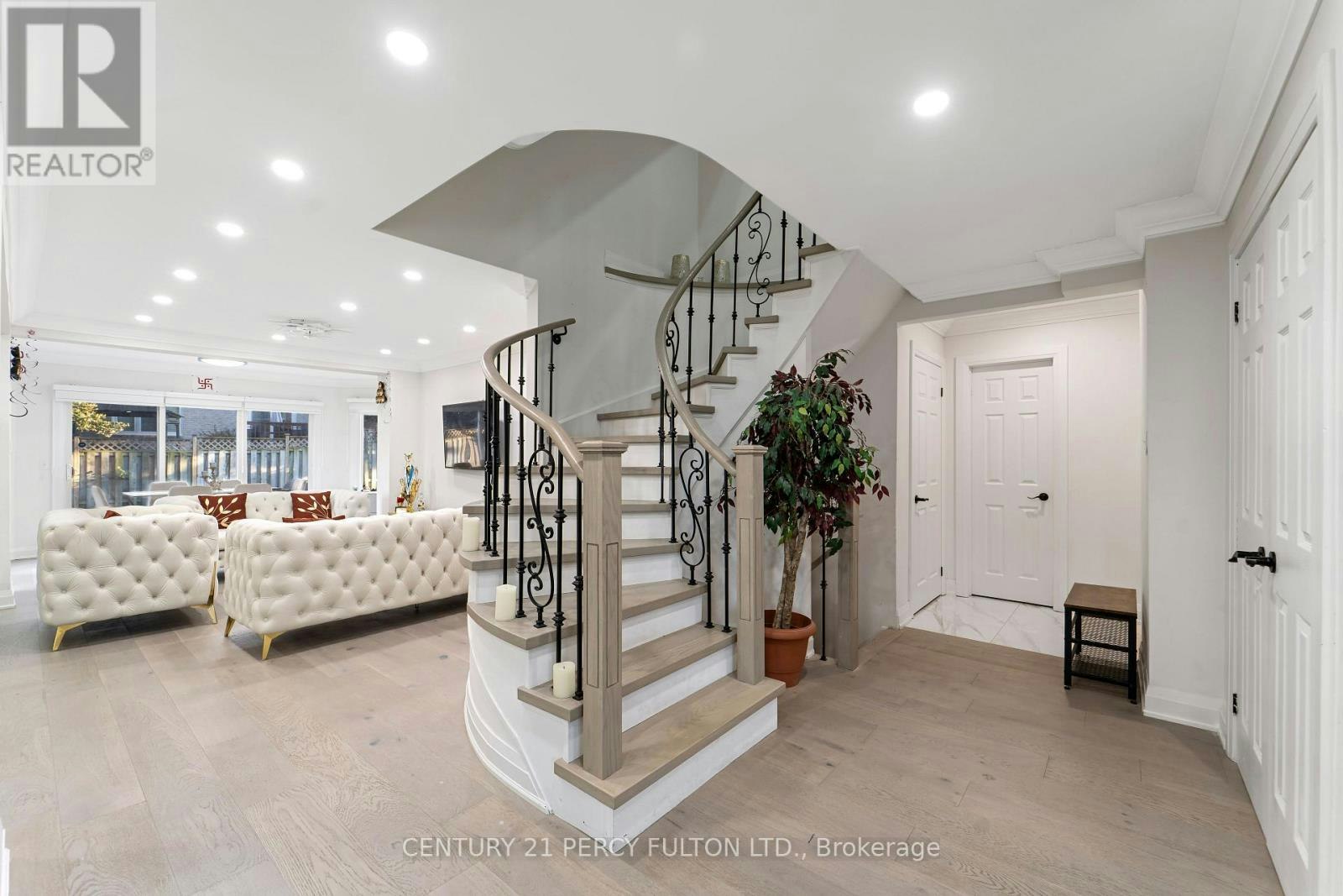 1071 Glenanna Road, Pickering, ON, L1V 5E1 - 22