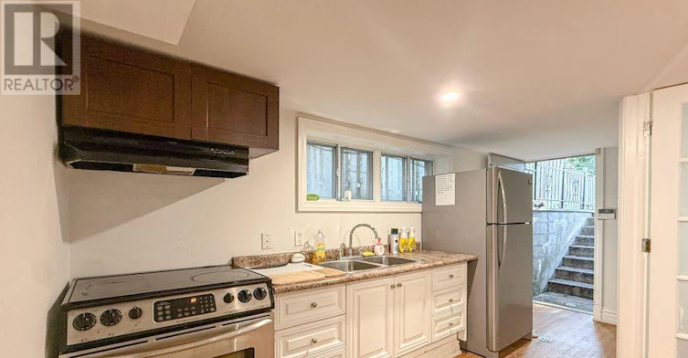 LOWER-275 Estelle Avenue, Toronto, ON, M2N 5J4