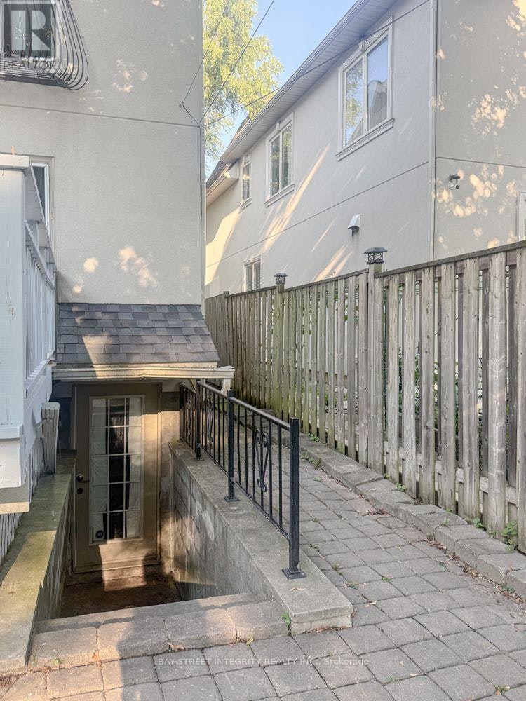LOWER-275 Estelle Avenue, Toronto, ON, M2N 5J4 - 11