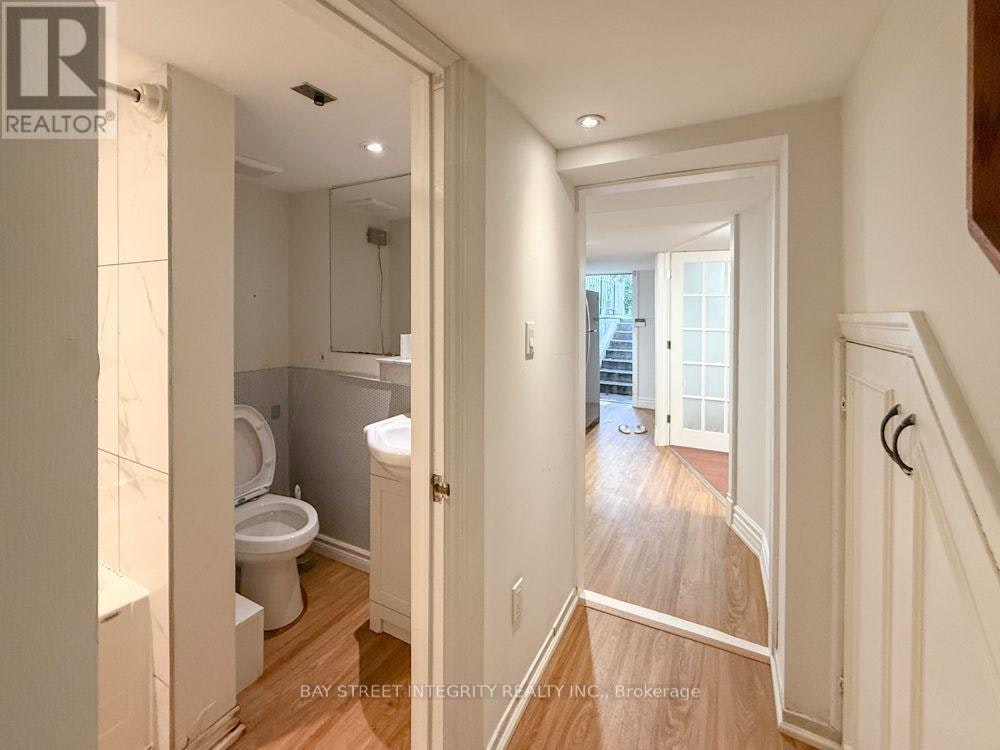 LOWER-275 Estelle Avenue, Toronto, ON, M2N 5J4 - 7