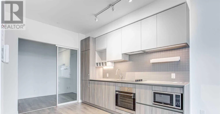 3107-950 Portage Parkway, Vaughan, ON, L4K 0J7 - 5