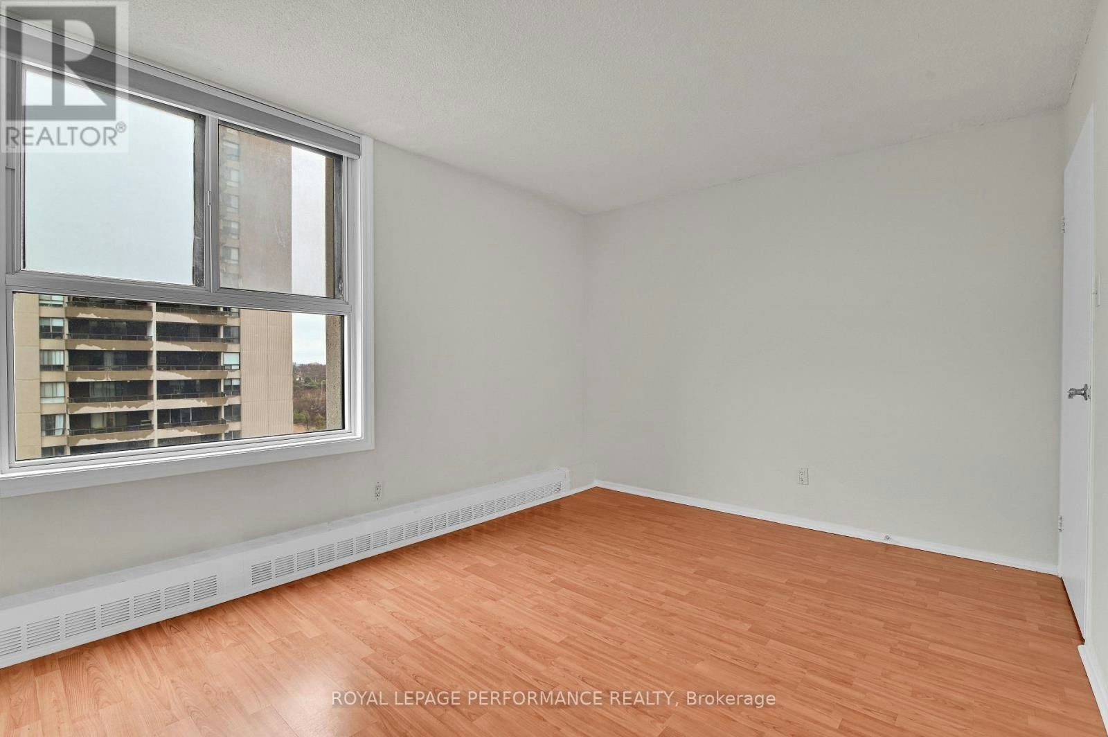 1102-1785 Frobisher Lane, Ottawa, ON, K1G 3T7 - 24