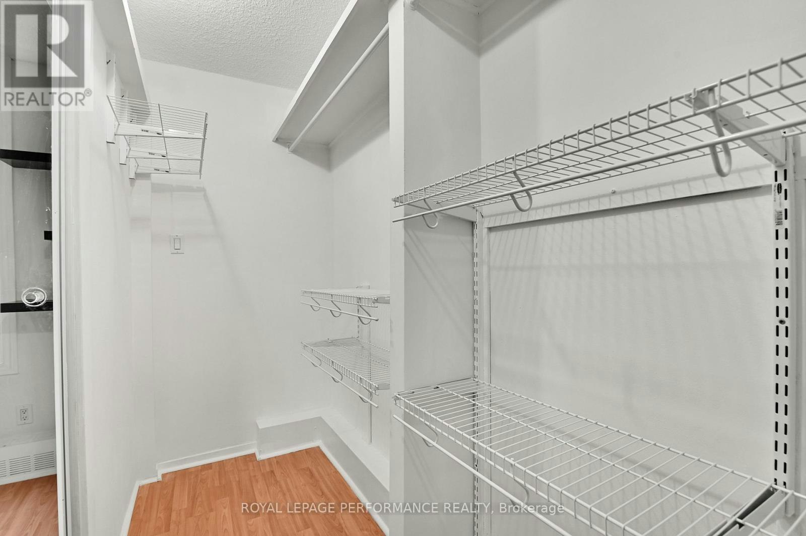 1102-1785 Frobisher Lane, Ottawa, ON, K1G 3T7 - 25