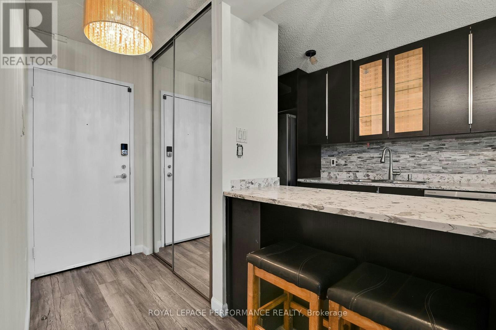 1102-1785 Frobisher Lane, Ottawa, ON, K1G 3T7 - 10