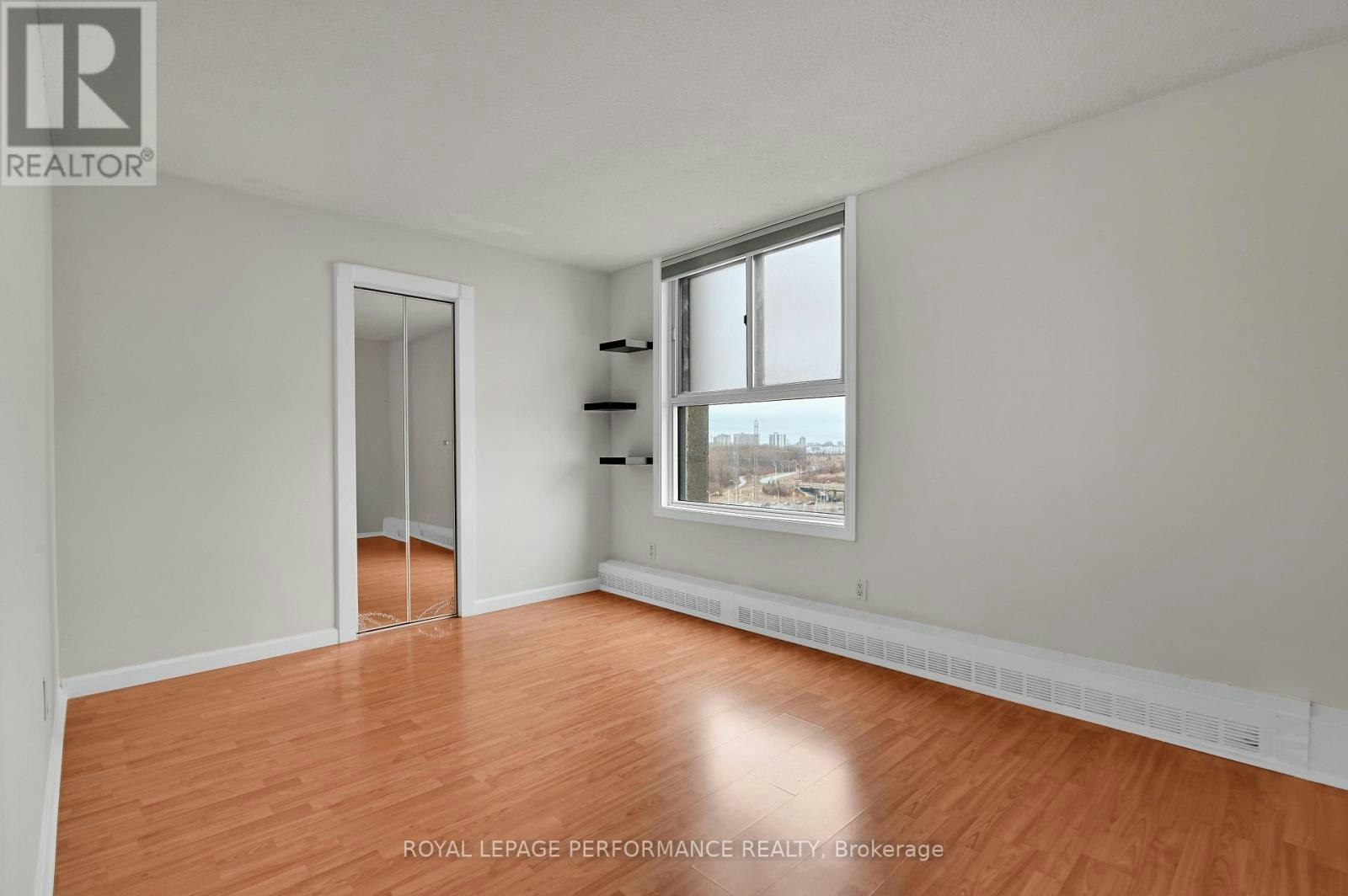 1102-1785 Frobisher Lane, Ottawa, ON, K1G 3T7 - 23