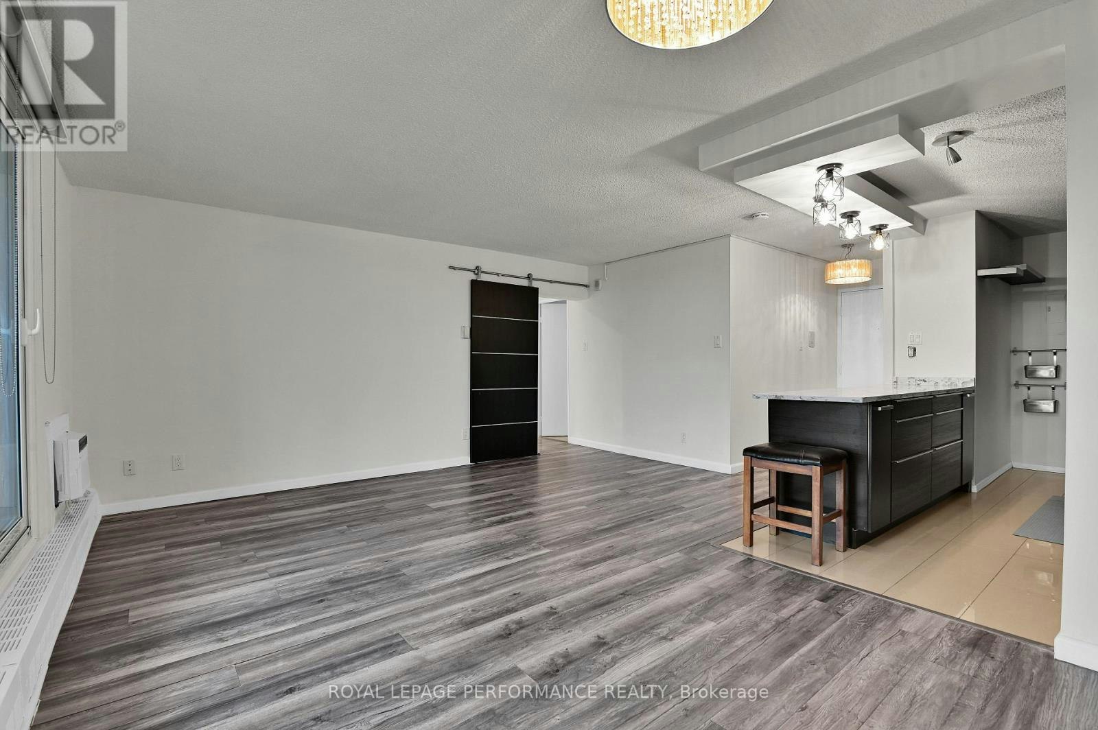 1102-1785 Frobisher Lane, Ottawa, ON, K1G 3T7 - 18