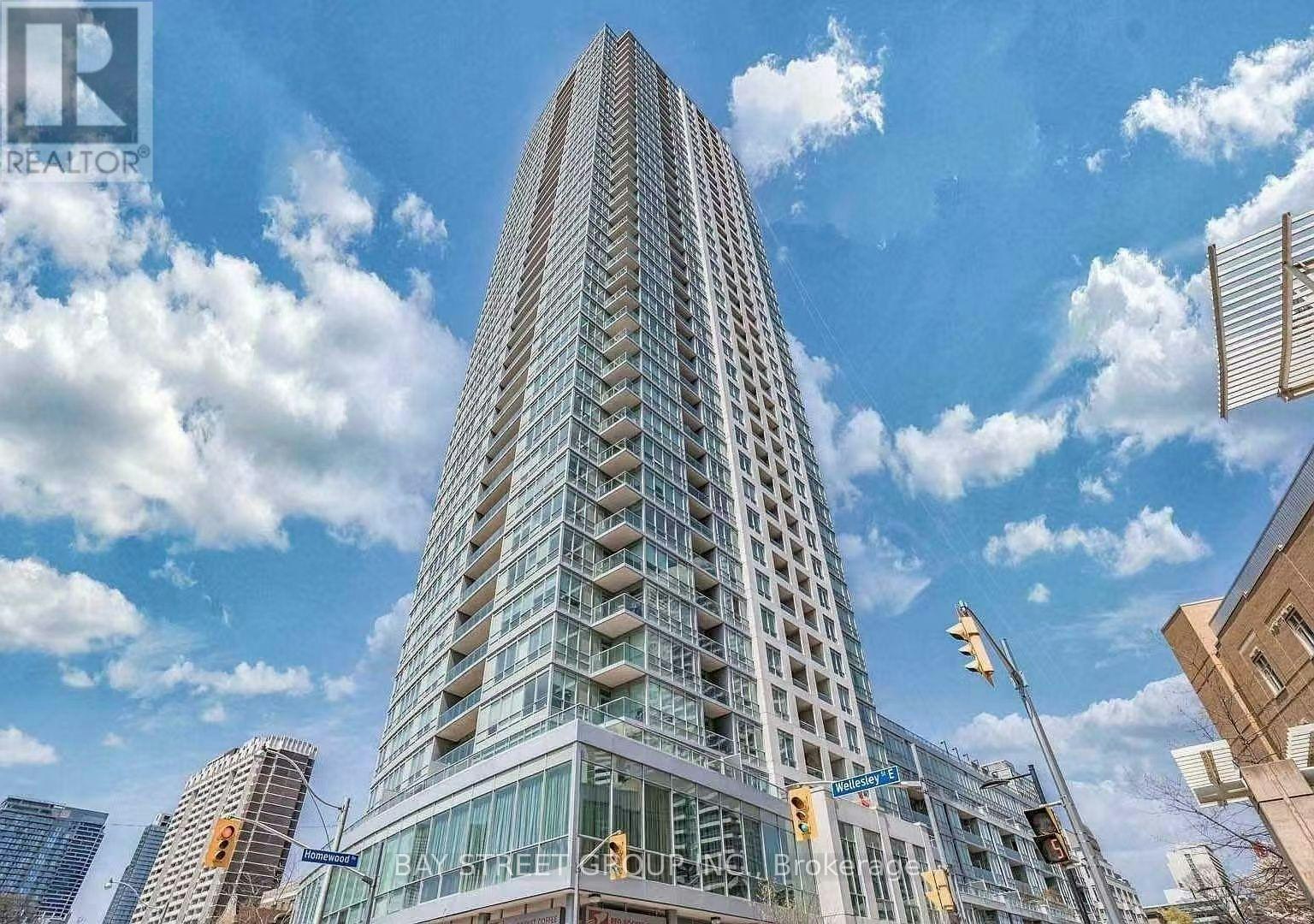 3807-120 Homewood Avenue, Toronto, ON, M4Y 2J3