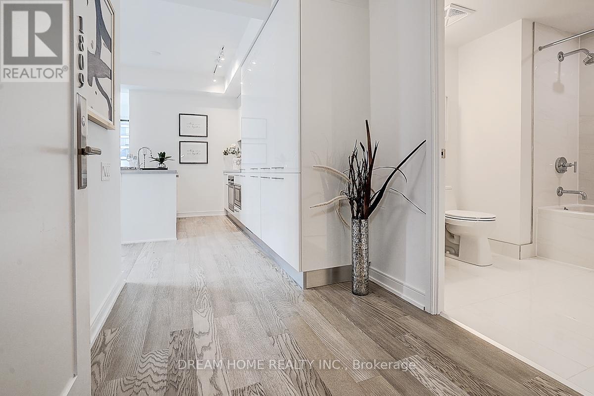 1809-3 Gloucester Street, Toronto, ON, M4Y 0C6 - 2