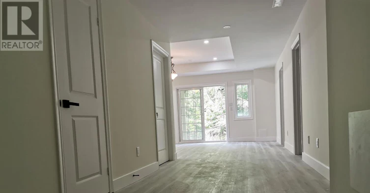 657 Clifford Perry Place, Newmarket, ON, L3X 0J4 - 3
