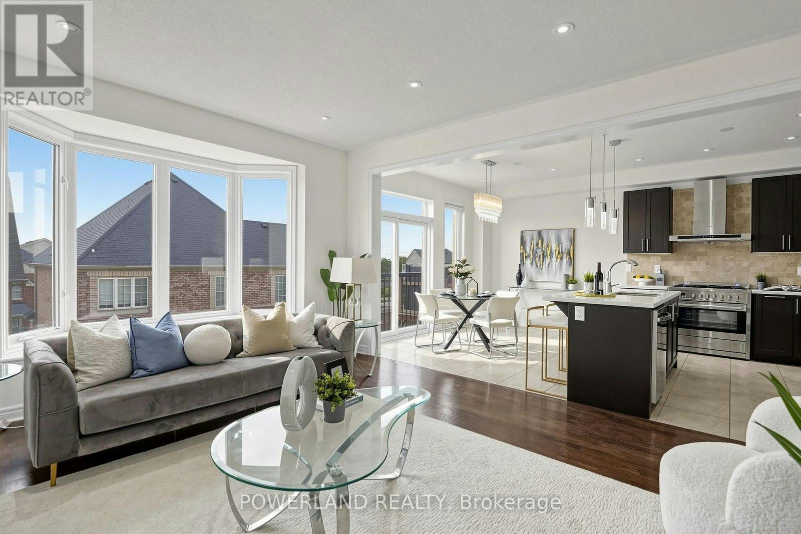 17 Fierheller Court, Markham, ON, L6C 0W6