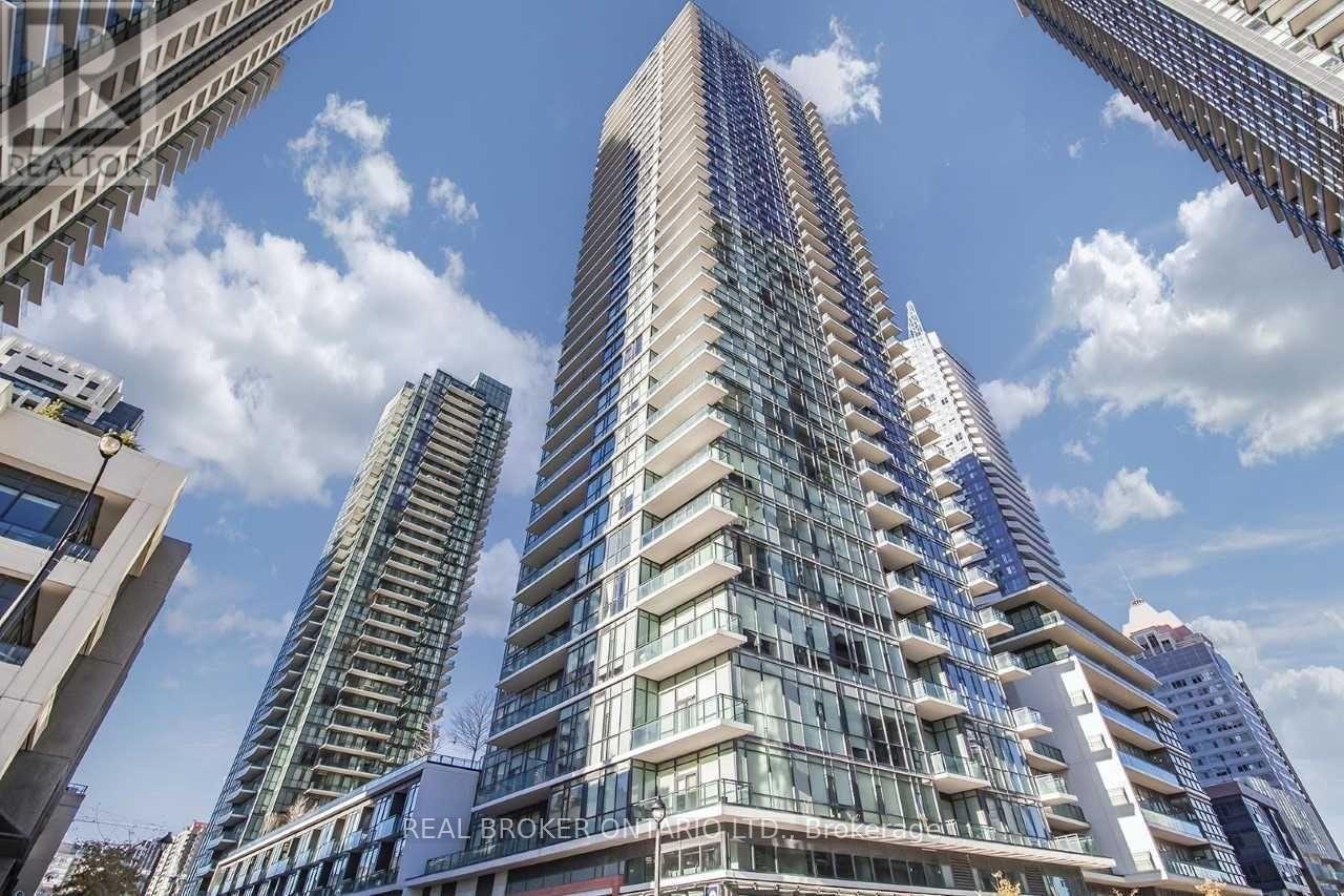 LPH7-4065 Brickstone Mews, Mississauga, ON, L5B 0G3