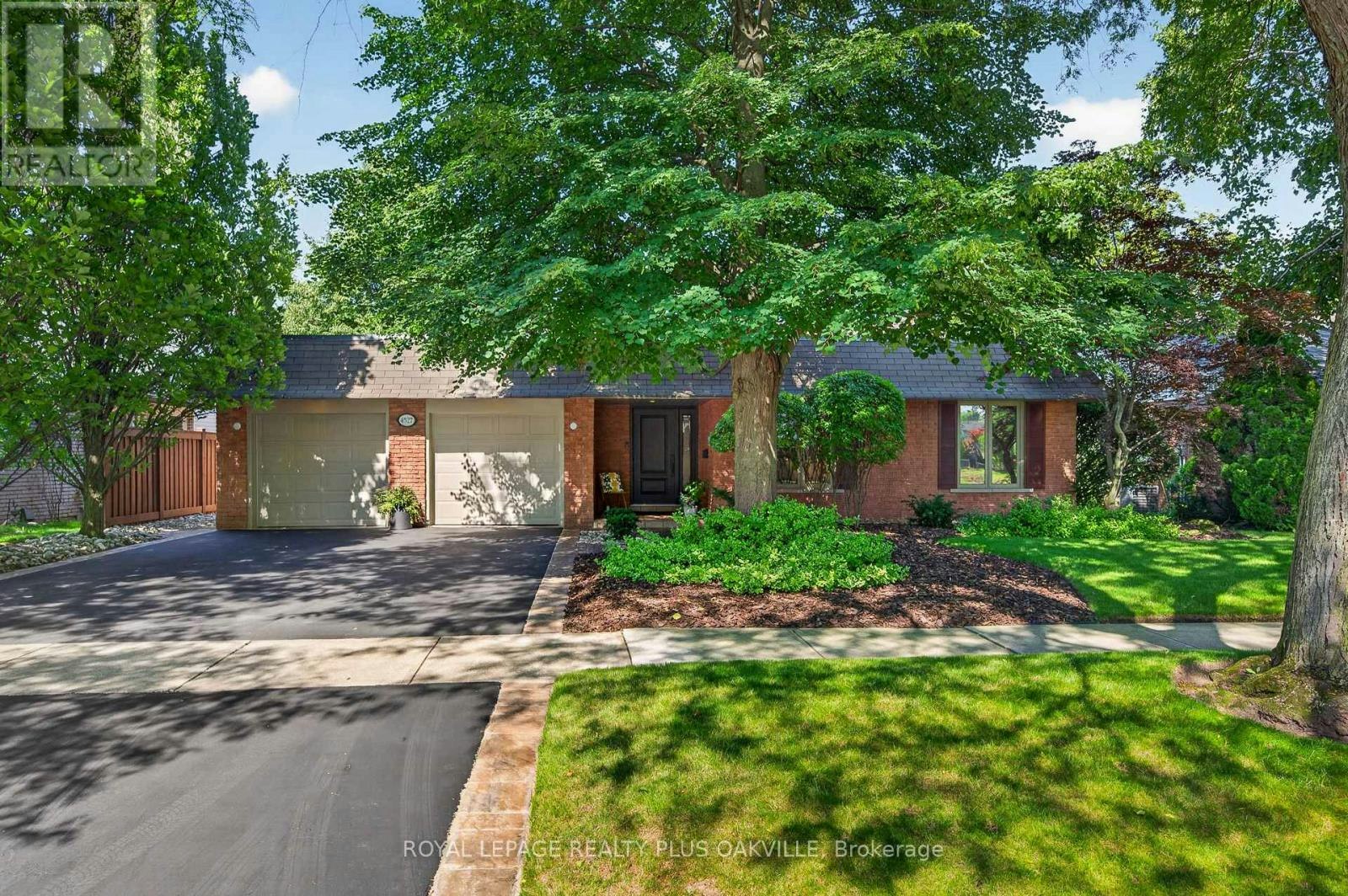 4527 Concord Place, Burlington, ON, L7L 1J5