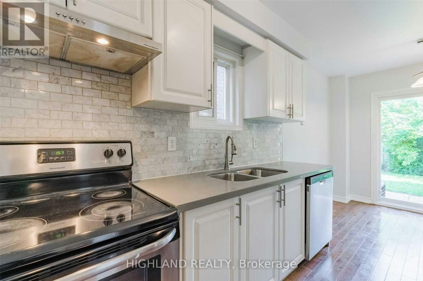 1130 Glen Valley Road, Oakville, ON, L6M 3K8 - 6