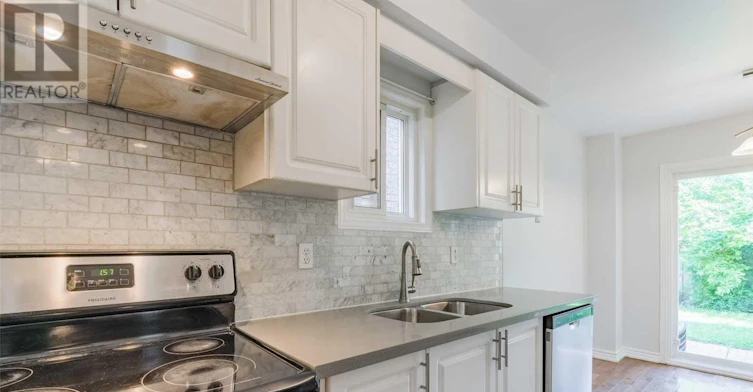 1130 Glen Valley Road, Oakville, ON, L6M 3K8 - 6
