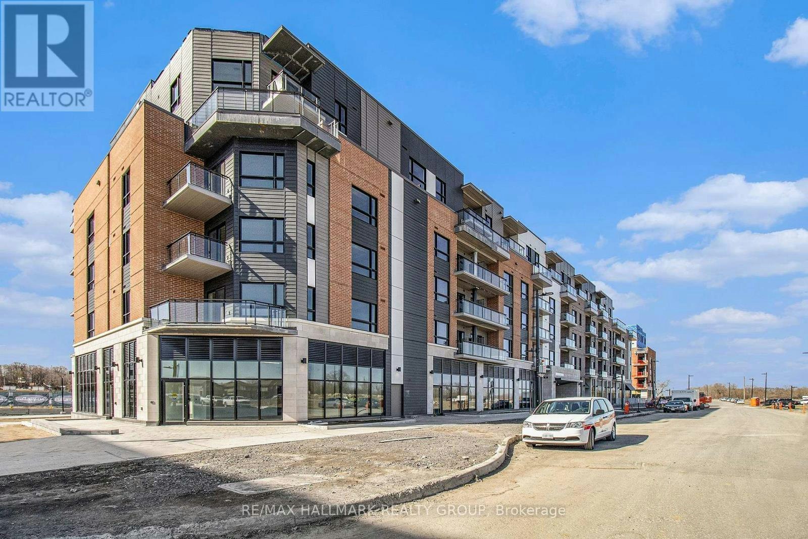 311-1350 Hemlock Road, Ottawa, ON, K1K 5C2