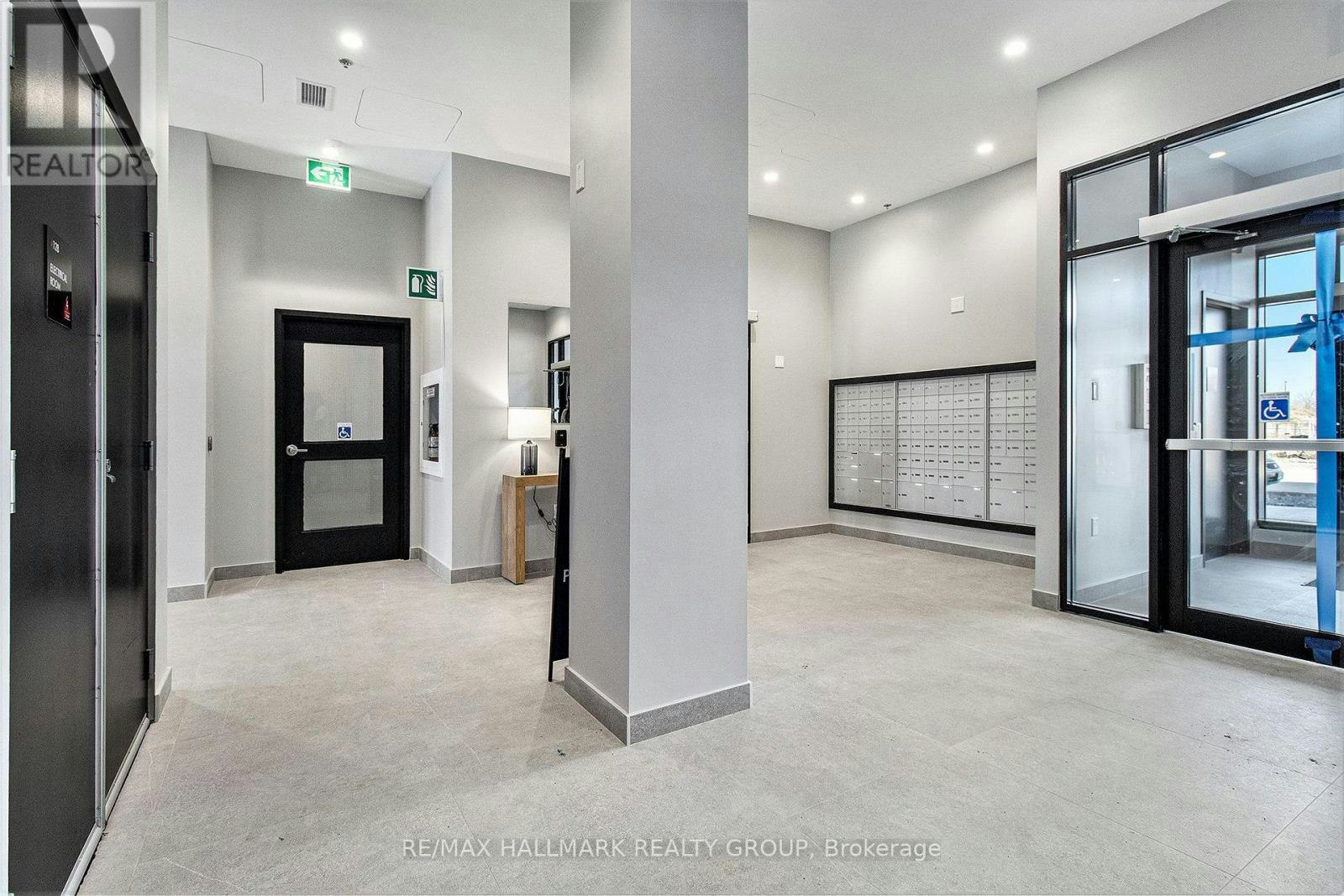 311-1350 Hemlock Road, Ottawa, ON, K1K 5C2 - 5
