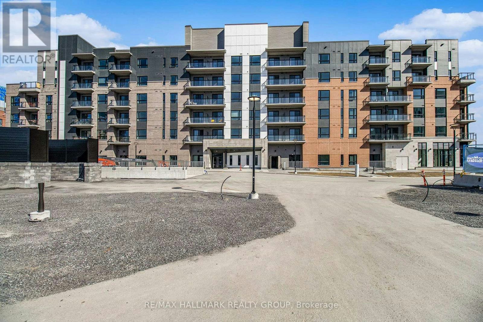 311-1350 Hemlock Road, Ottawa, ON, K1K 5C2 - 3