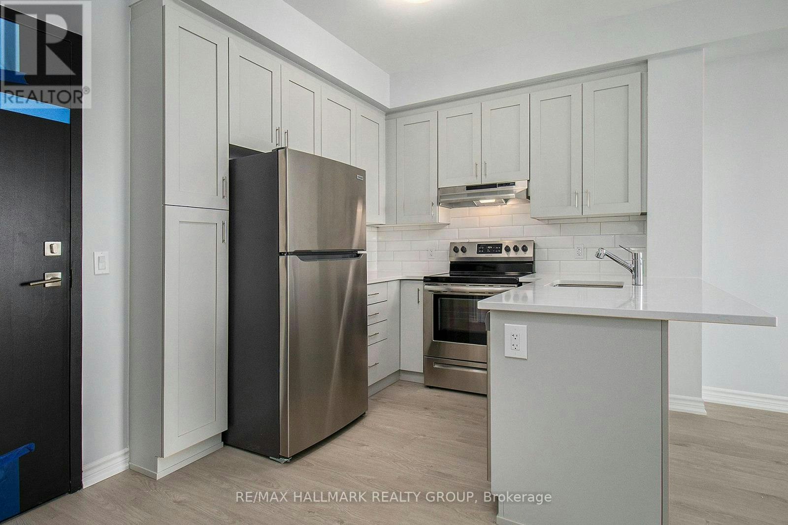 311-1350 Hemlock Road, Ottawa, ON, K1K 5C2 - 7