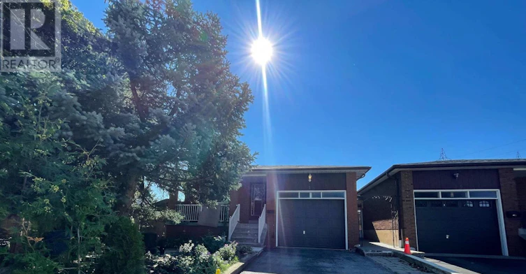 34 Iangrove Terrace, Toronto, ON, M1W 2H2