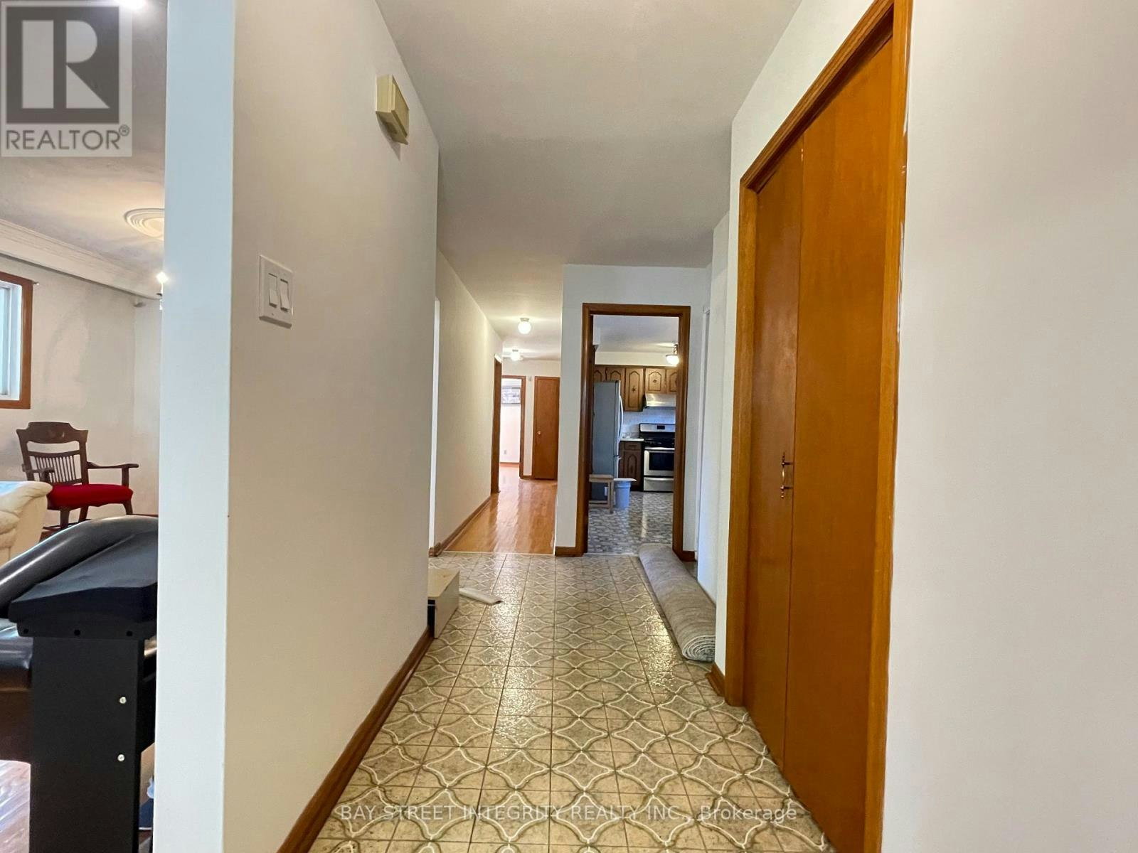 34 Iangrove Terrace, Toronto, ON, M1W 2H2 - 5