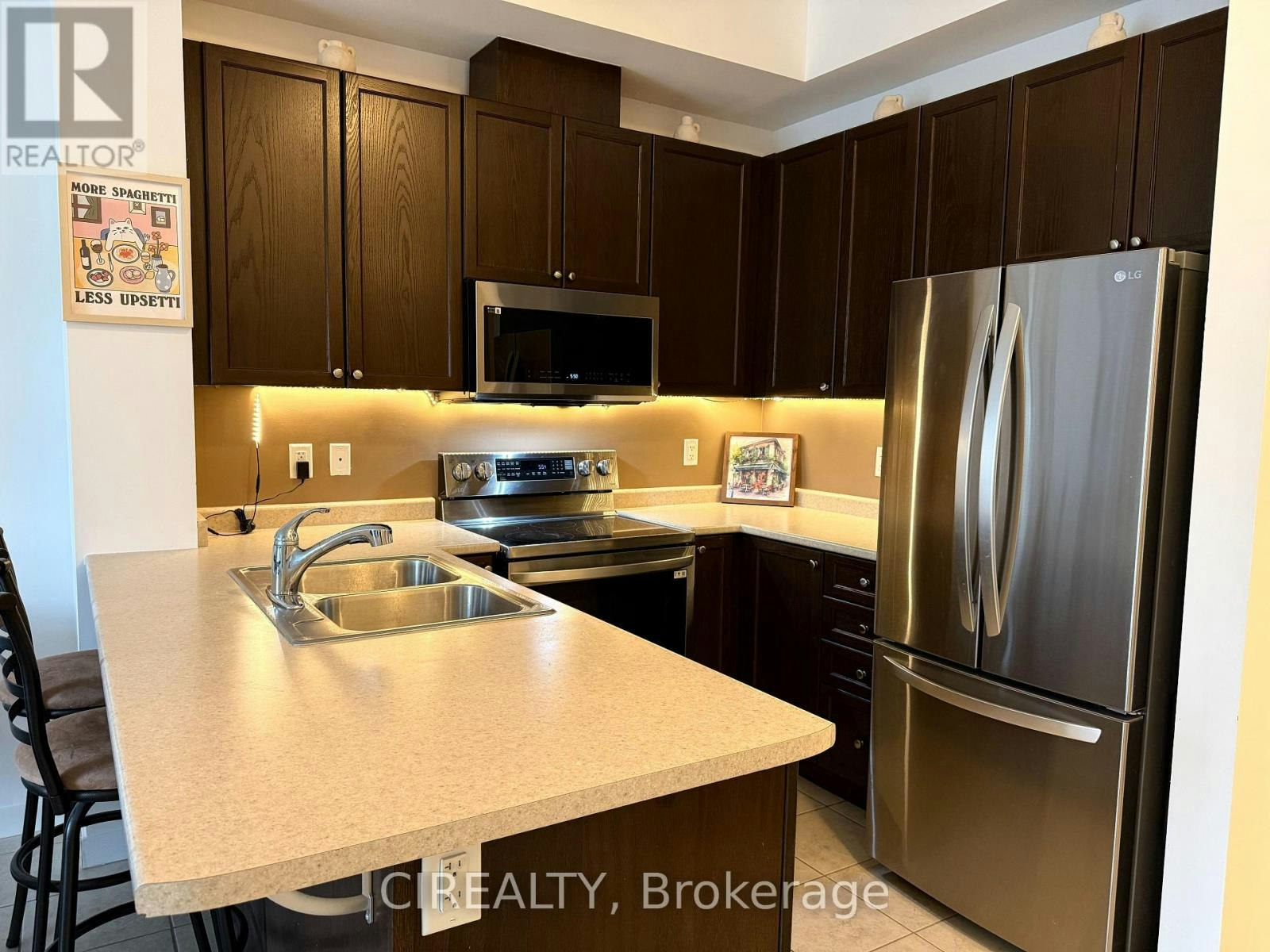 419-5317 Upper Middle Road, Burlington, ON, L7L 0G8 - 2