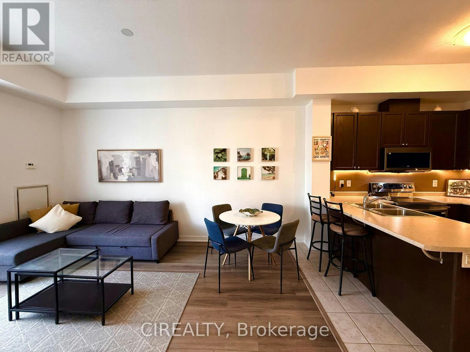 419-5317 Upper Middle Road, Burlington, ON, L7L 0G8
