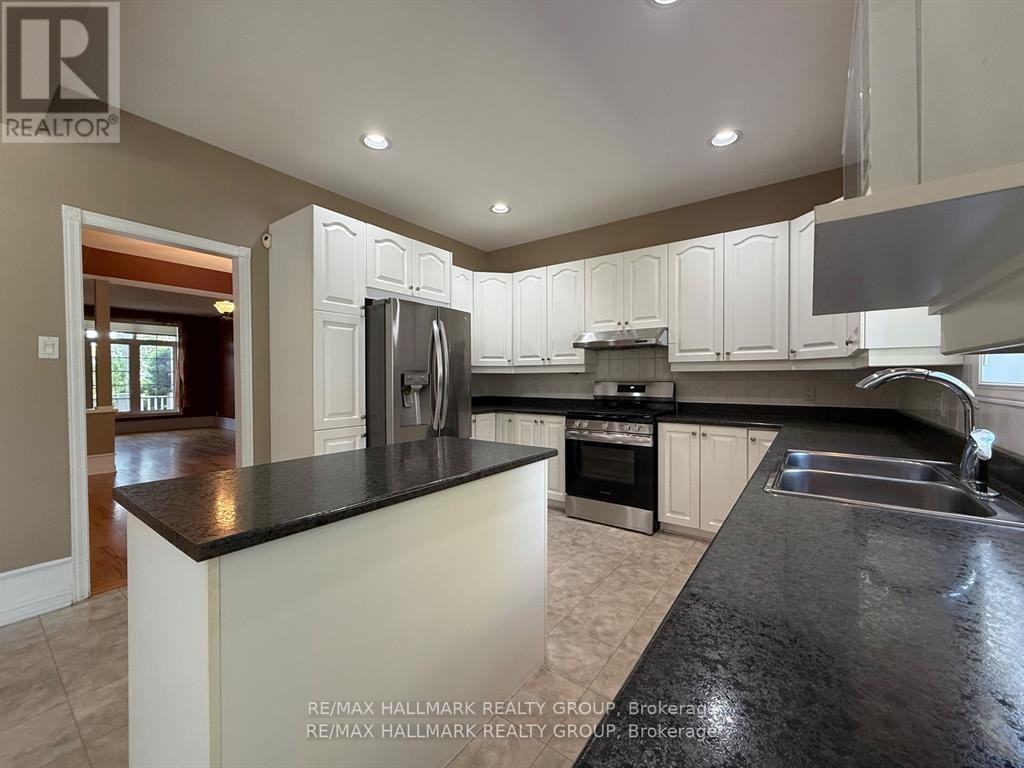 1111 Lichen Avenue, Ottawa, ON, K4A 4A7 - 11