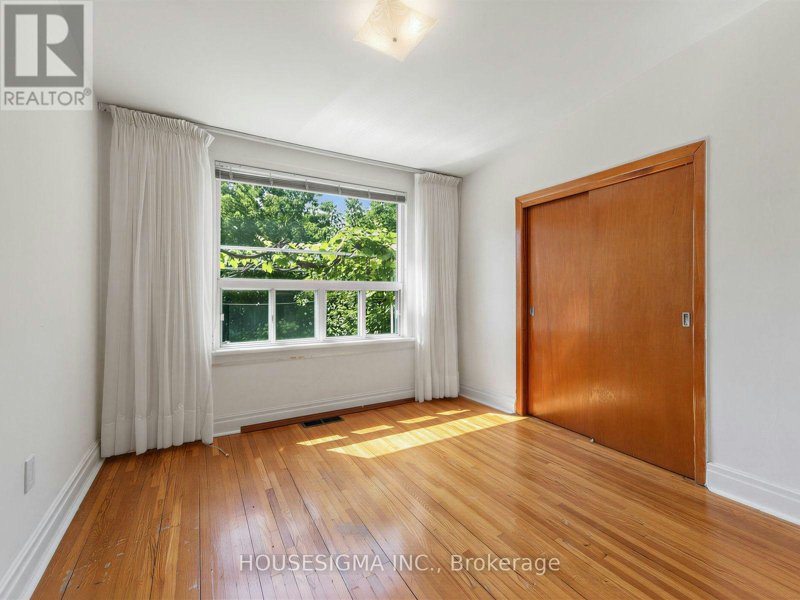 491 Hopewell Avenue, Toronto, ON, M6E 2S5 - 11