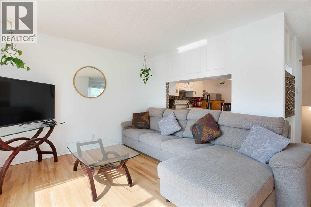 235 Templemont Drive NE, Calgary, AB, T1Y 5A1
