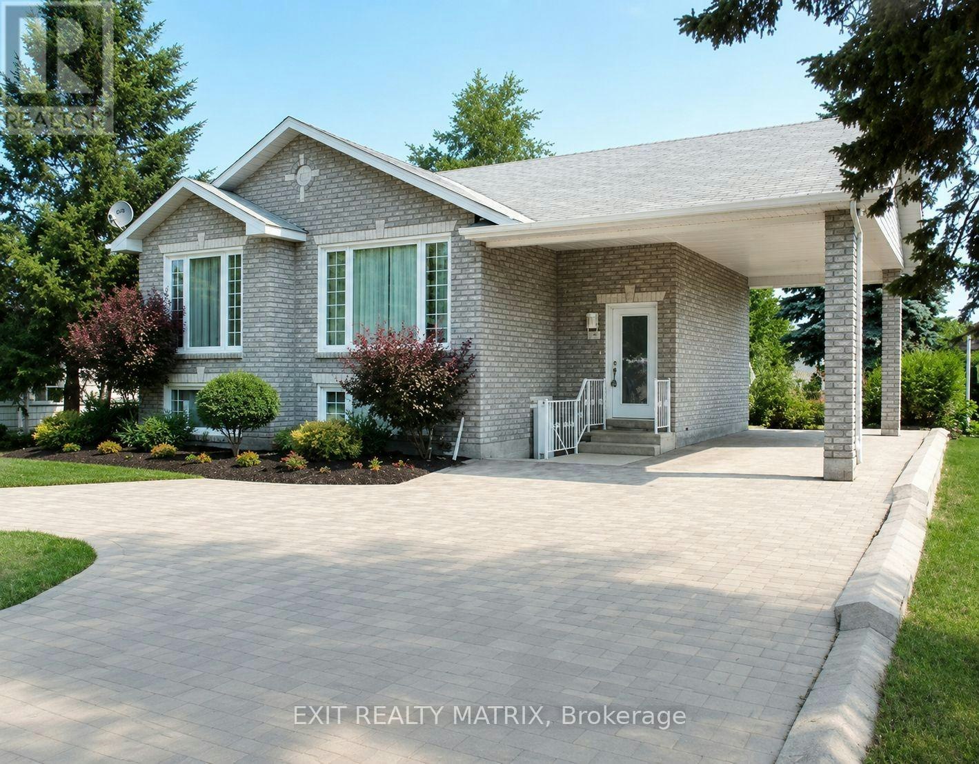 742 Laval Street, Casselman, ON, K0A 1M0