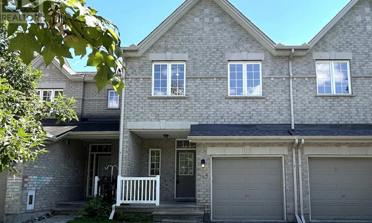 149 Tandalee Crescent S