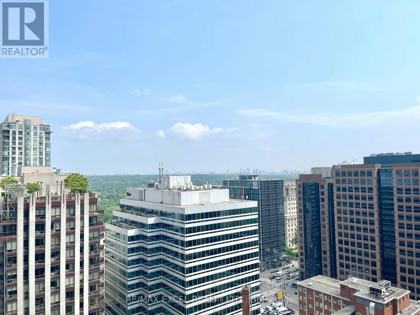 2208-42 Charles Street E, Toronto, ON, M4Y 0B7 - 11