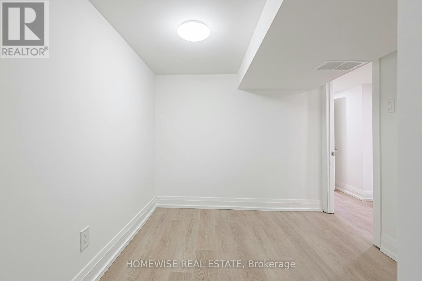 LOWER-81 Shields Avenue, Toronto, ON, M5N 2K3 - 12