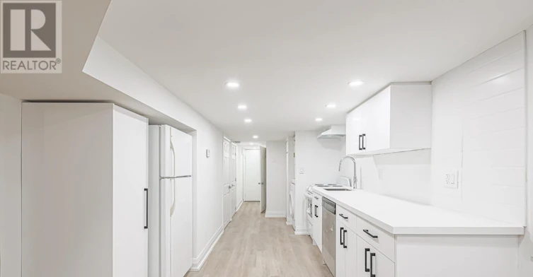 LOWER-81 Shields Avenue, Toronto, ON, M5N 2K3 - 5