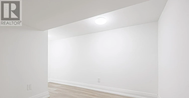 LOWER-81 Shields Avenue, Toronto, ON, M5N 2K3 - 15