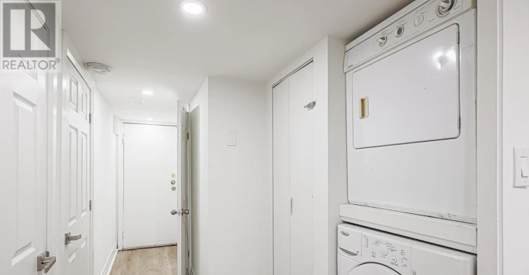 LOWER-81 Shields Avenue, Toronto, ON, M5N 2K3 - 17