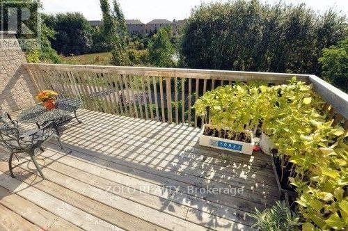 16-584 Tapestry Lane, Newmarket, ON, L3X 3C9 - 11