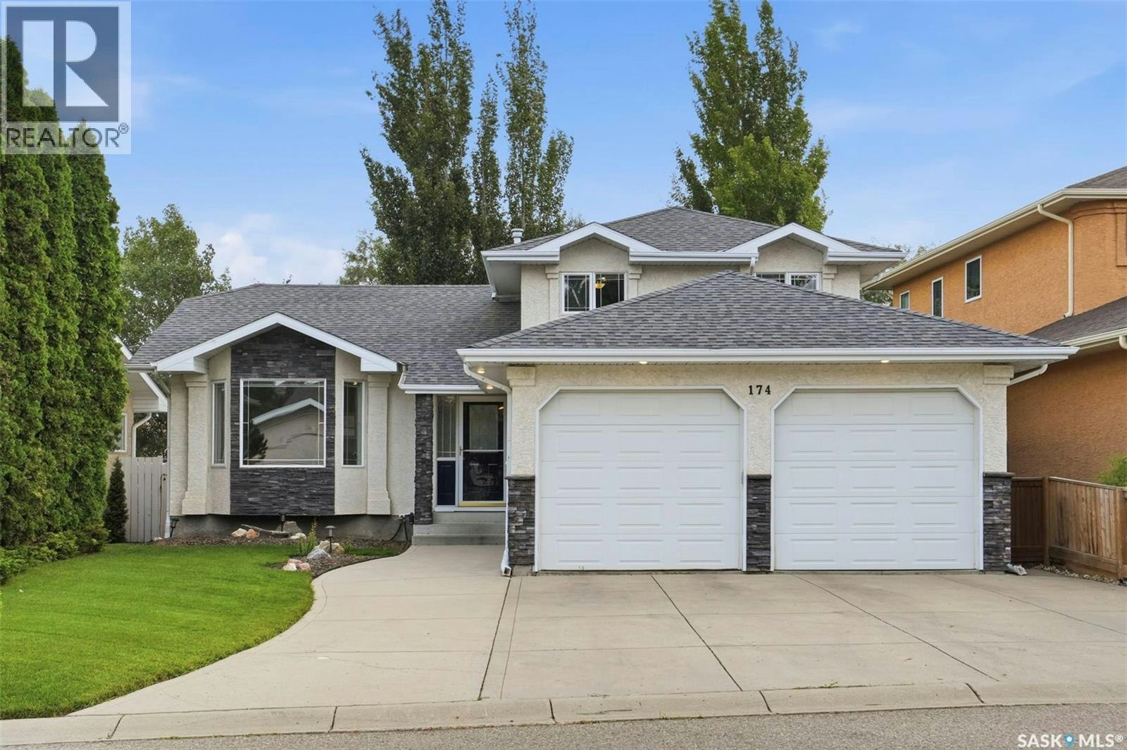 174 Hinitt Place, Saskatoon, SK, S7N 4M6