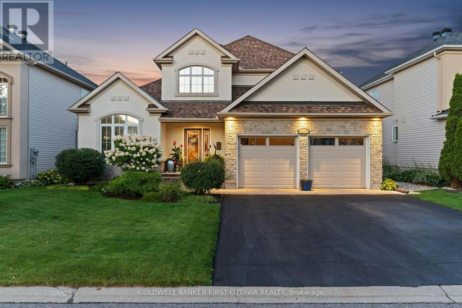 6 Blackshire Circle, Ottawa, ON, K2J 5L8