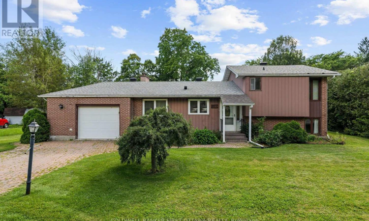 5310 Mclean Crescent