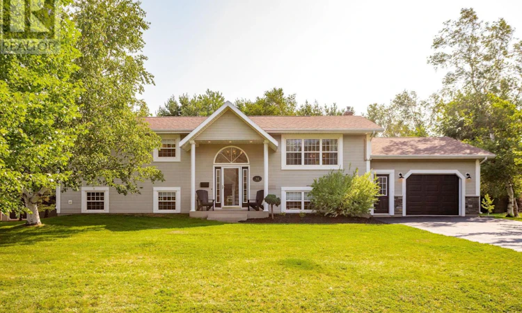 54 Anne Crescent
