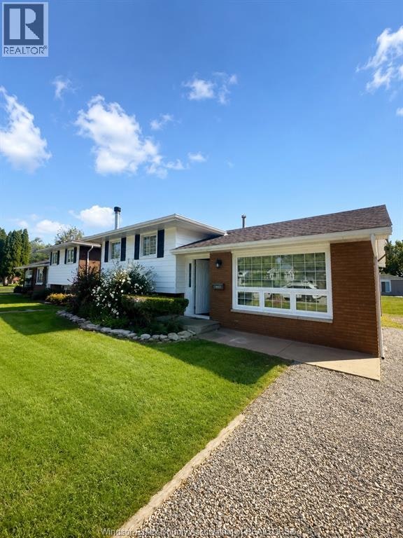 1860 Service Road, Kingsville, ON, N0P 2G0