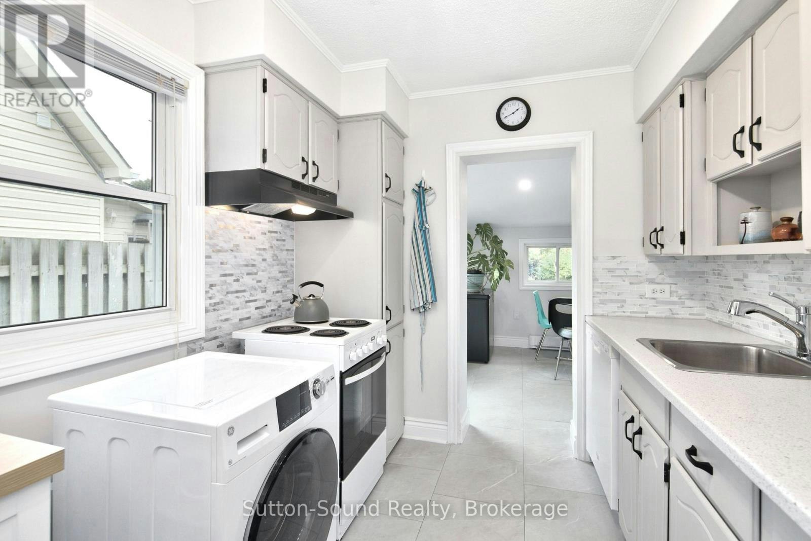 785 7th Street E, Owen Sound, ON, N4K 1J8 - 10