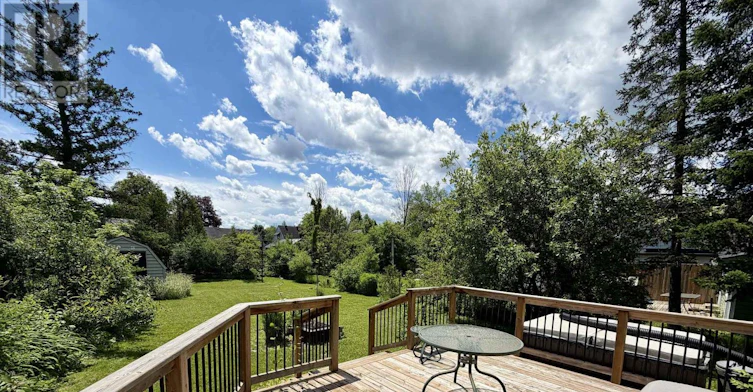 785 7th Street E, Owen Sound, ON, N4K 1J8 - 24